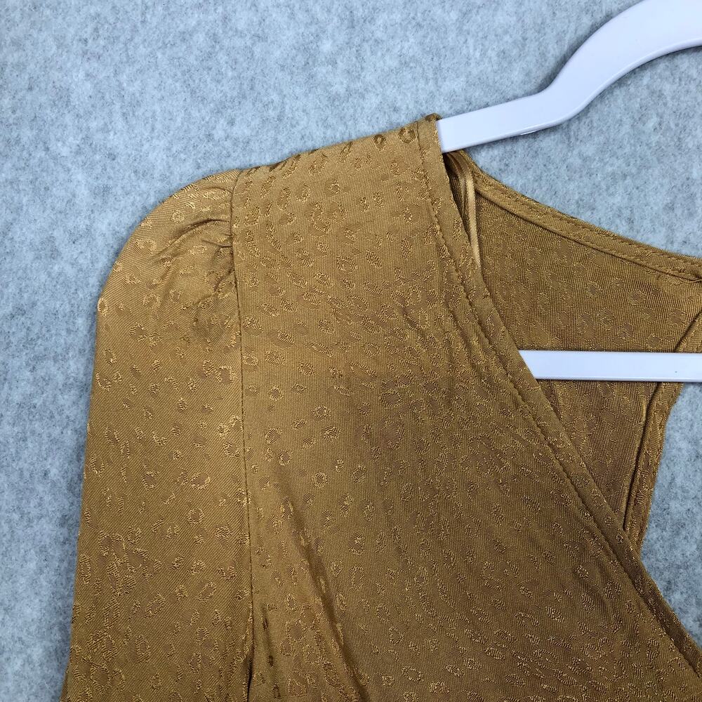 Kirious‎ Shirt Womens Small Gold Blouse Crop Open Back Twee Festival Animal Mob - Picture 5 of 11